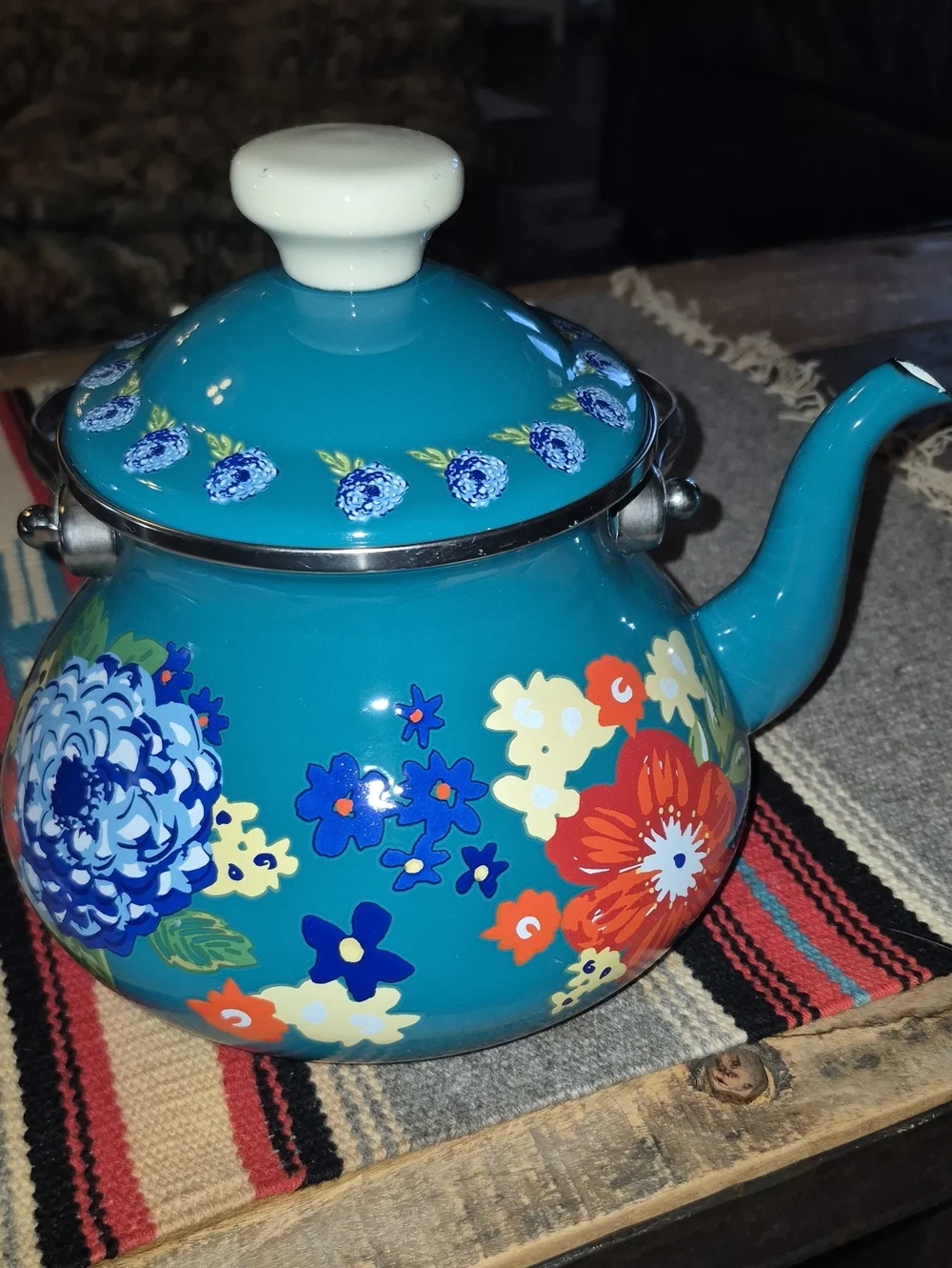 The Pioneer Woman kitchenware Dazzling Dahlias.h.10